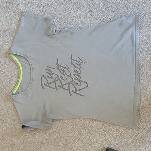 Old Navy Active Tee